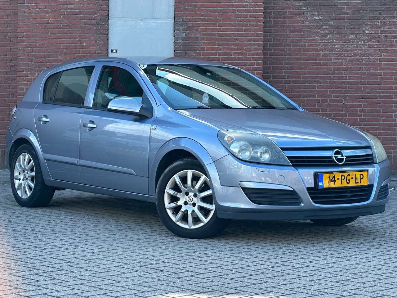 Opel Astra - 1.6 Enjoy|AUTOMAAT|AIRCO|INRUILKOOPJE - AutoWereld.nl