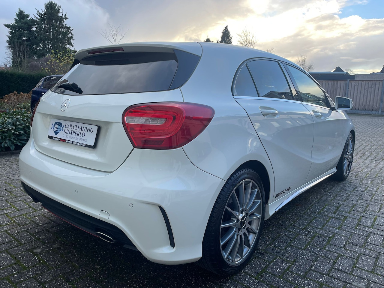 Mercedes-Benz A-klasse - 180 Prestige AMG-LINE chiptuned tot 150 PK - AutoWereld.nl