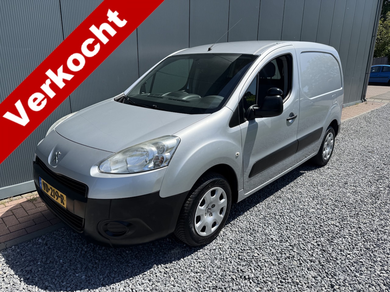 Peugeot Partner - 120 1.6 HDI 75pk L1 XT Bestelauto - AutoWereld.nl