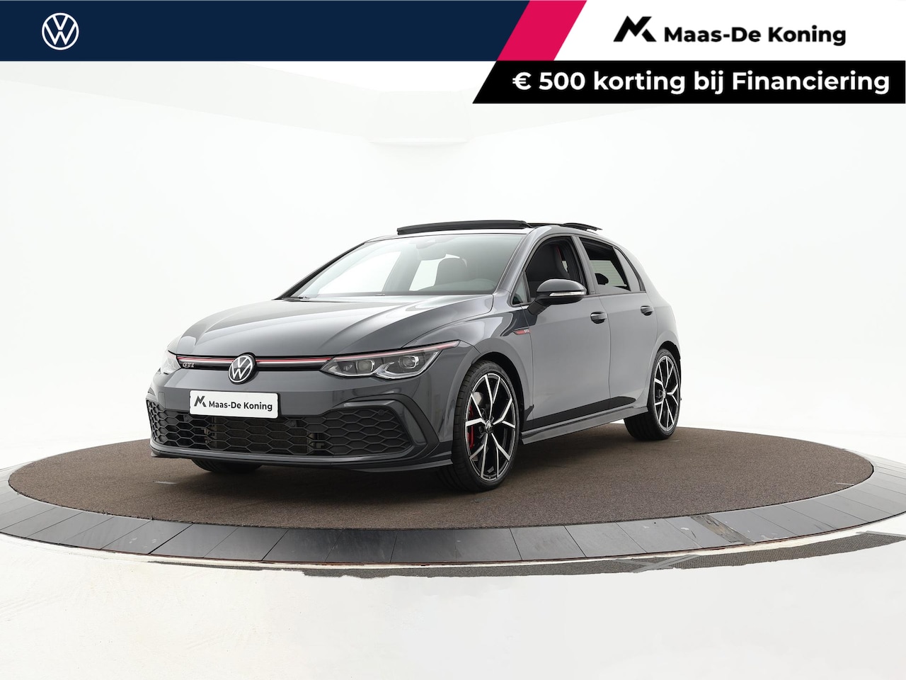 Volkswagen Golf - 2.0 TSI 245pk DSG GTI · Panoramadak · Camera · Dodehoeksensoren · Matrix LED · Stuur- & St - AutoWereld.nl