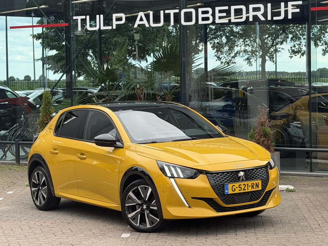 Peugeot 208 - 1.2 PureTech GT-Line 2019 Panoramadak Top staat - AutoWereld.nl
