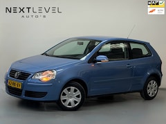 Volkswagen Polo - 1.4-16V Comfortline Airco D.RIEM vv Nieuwe APK