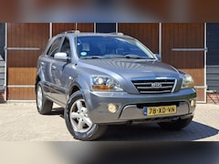 Kia Sorento - 3.3 V6 Adventure | 4x4 | Trekhaak | Bluetooth | Achteruitrijcame