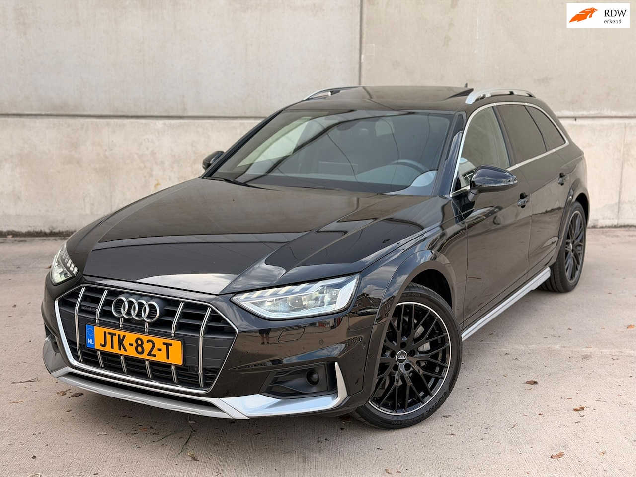 Audi A4 allroad quattro - 45 TFSI Pano B&O 360 Standkachel 19'' Leder/alca - AutoWereld.nl