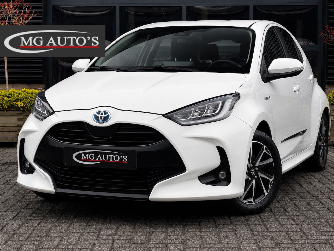 Toyota Yaris - 1.5 Hybrid Dynamic | Apple CarPlay/Android Auto | Adaptive Cruise Control | Achteruitrijca - AutoWereld.nl