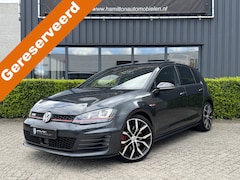 Volkswagen Golf - 7 GTI Performance 2.0 TSI 230pk DSG / Aut. Panoramadak 19" Leder/alcantara geheel originee