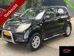 Daihatsu Terios - 1.5-16v Adventure-4X4-AIRCO-NAP-ORG NL
