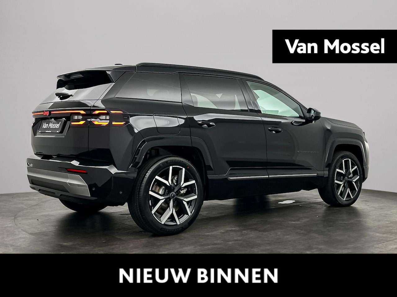 Jeep Compass - 1.6 e-Hybrid Plug-In First Edition | Navigatie | Stoel & Stuur Verwarming | PANO | 360 gra - AutoWereld.nl