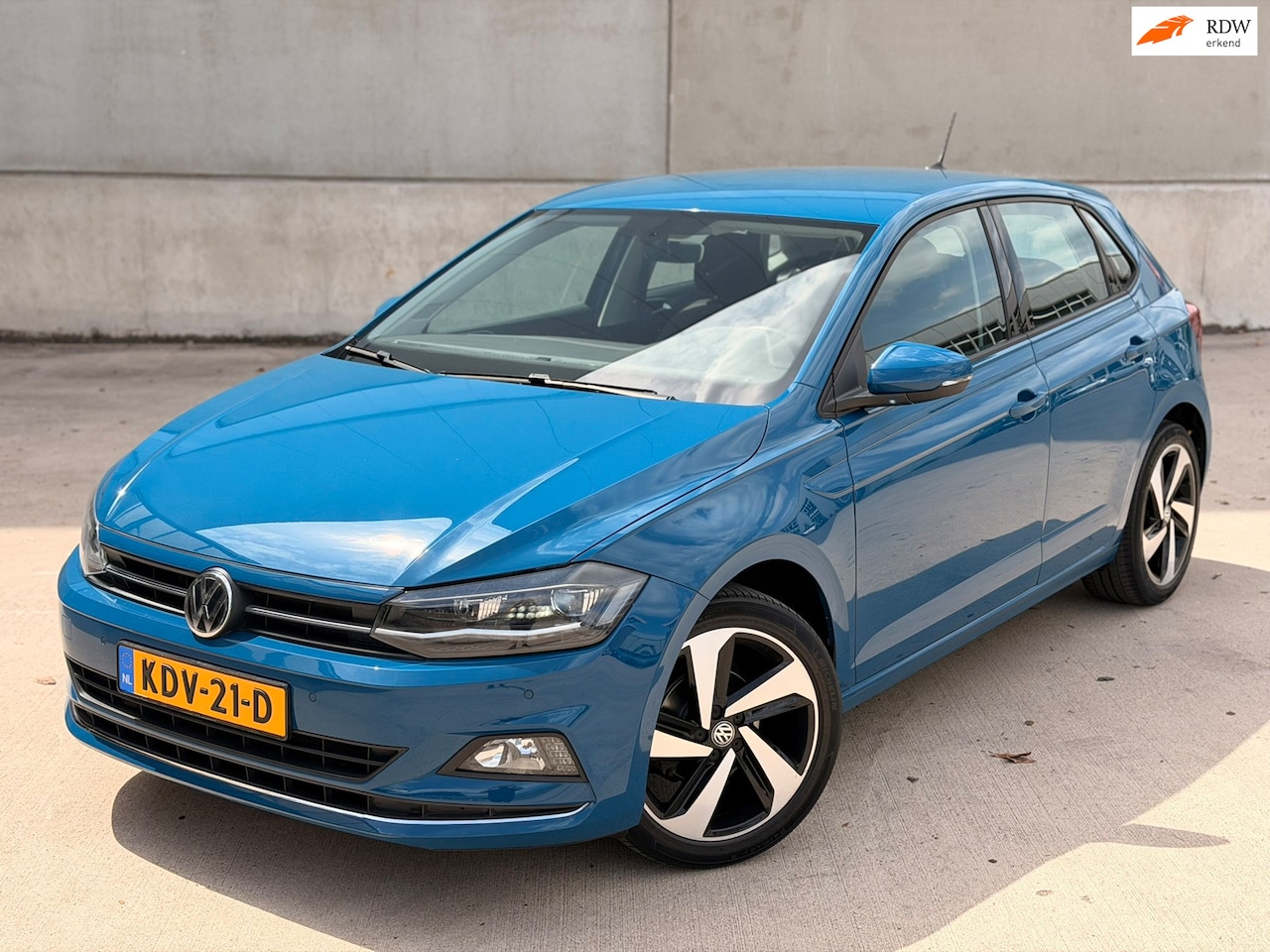 Volkswagen Polo - 1.0 TSI Virtual 17'' LED ACC Camera CarPlay Navi Stoelverwarming - AutoWereld.nl