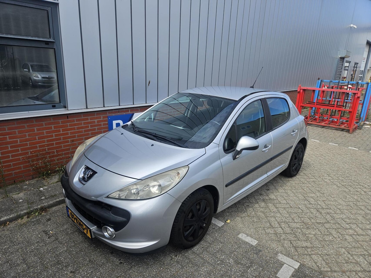 Peugeot 207 - 1.4-16V X-line 1.4-16V X-line - AutoWereld.nl