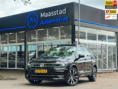 Volkswagen Tiguan - 2.0 TDI 4Motion Highline Business R Line 310PK Automaat Pano Leer