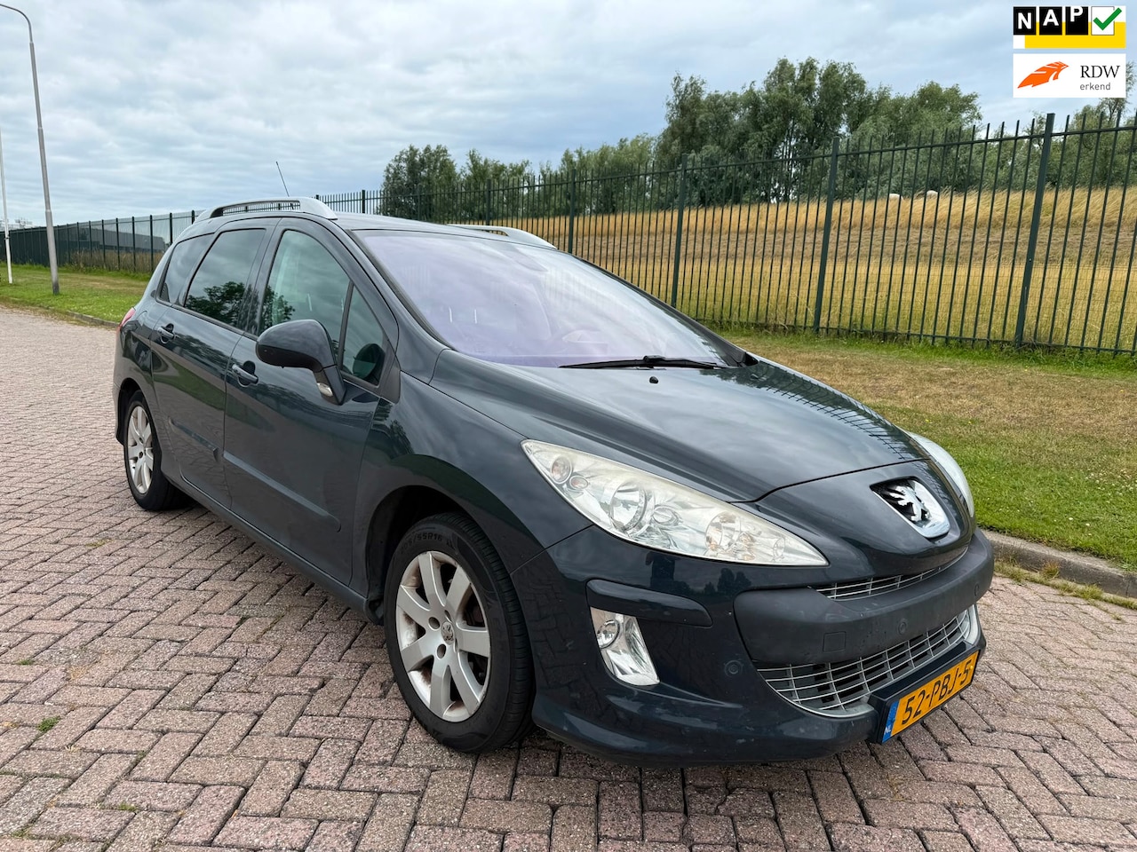 Peugeot 308 SW - 1.6 VTi Blue Lease Executive 1.6 VTi Blue Lease Executive - AutoWereld.nl