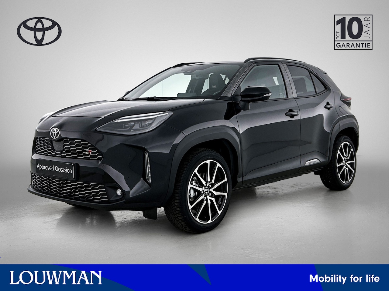 Toyota Yaris Cross - 1.5 Hybrid GR Sport limited | BTW voertuig | Panoramadak | Parkeersensoren voor + achter | - AutoWereld.nl