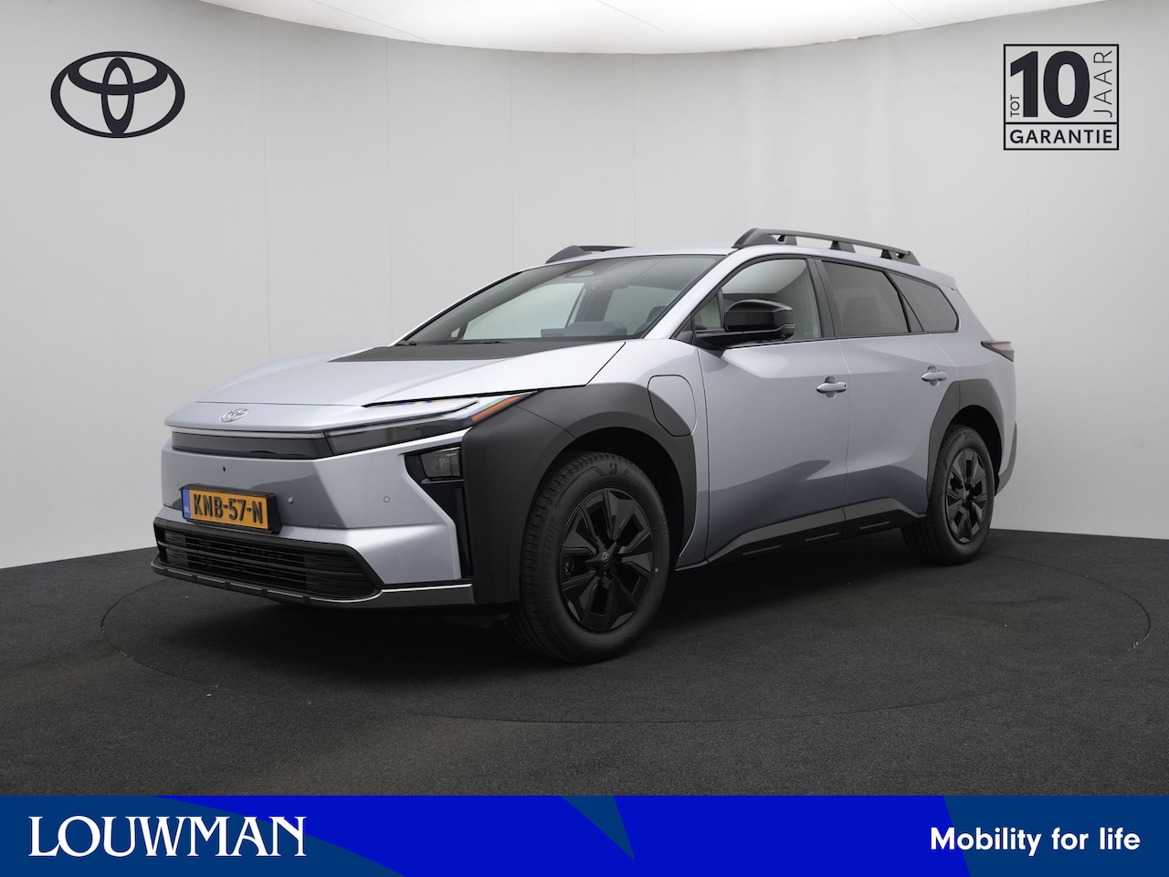 Toyota bZ4X Touring - Dynamic 227pk /75 kWh/ wltp 591 km EV-Deal || inclusief € 4.000,- korting - AutoWereld.nl