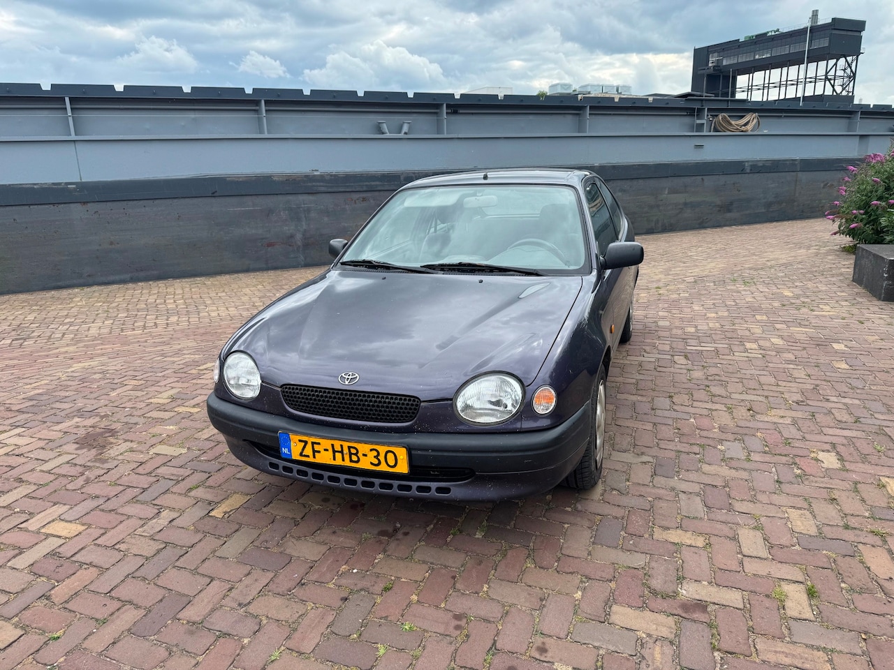 Toyota Corolla - 1.3-16V Terra 1.3-16V Terra - AutoWereld.nl