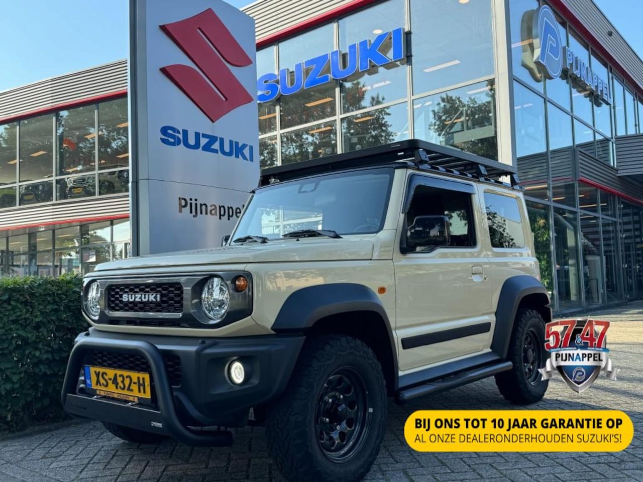 Suzuki Jimny - 1.5 Stijl Allgrip 4x4 Airco/Navigatie/Camera/Dakrek/Trap/vele extras - AutoWereld.nl