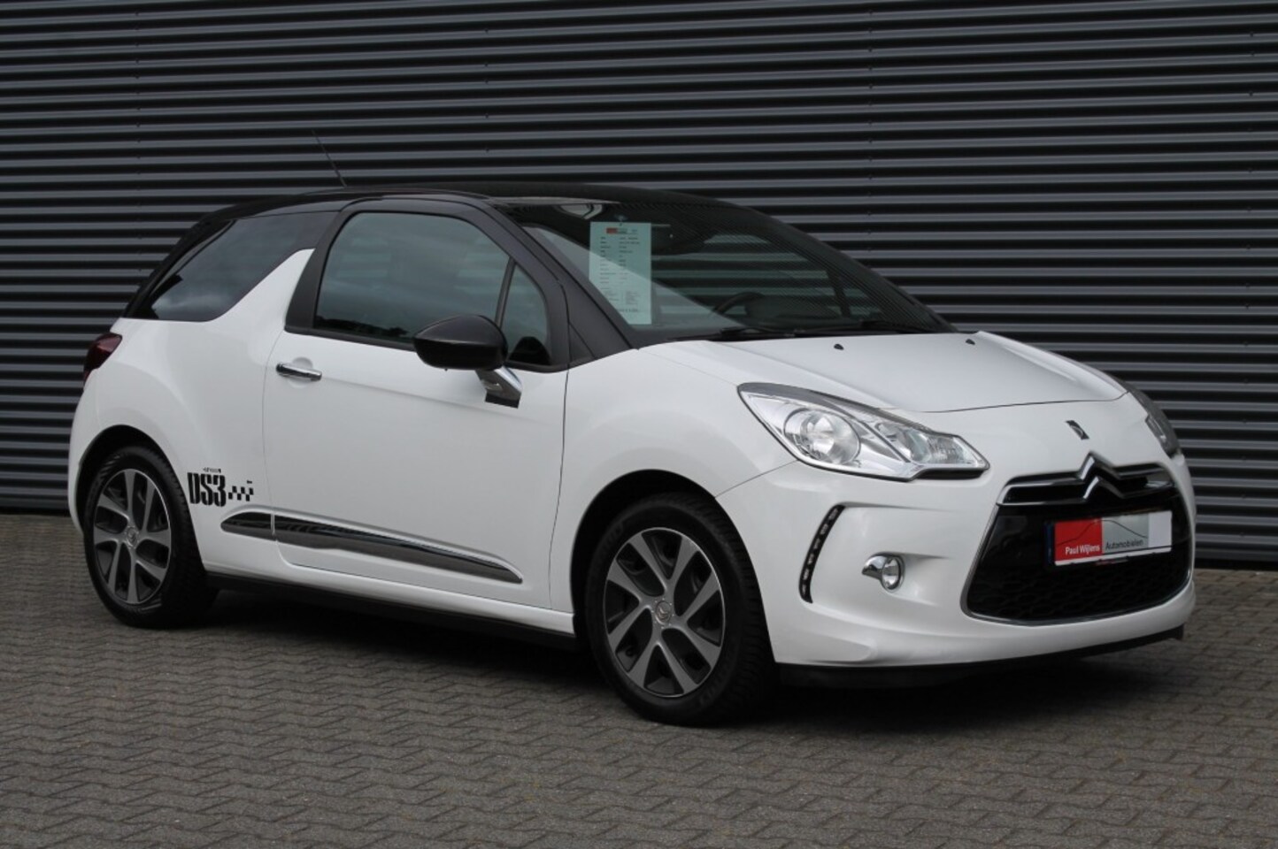 Citroën DS3 - 1.2 VTi So Chic Uitv. NAVIGATIE - AutoWereld.nl