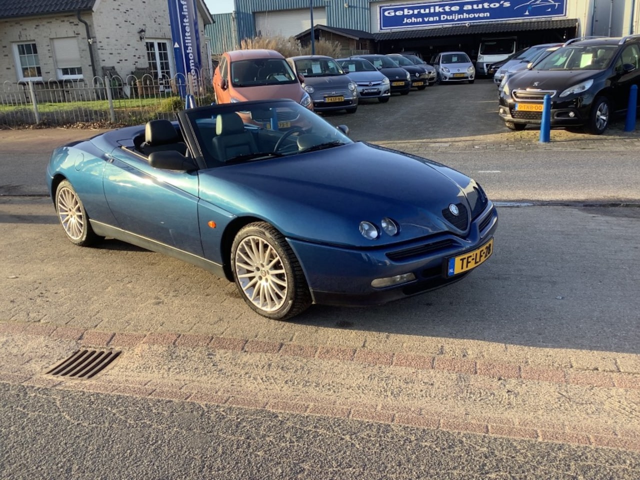 Alfa Romeo Spider - 2.0-16V T.Spark 2.0-16V T.SPARK - AutoWereld.nl