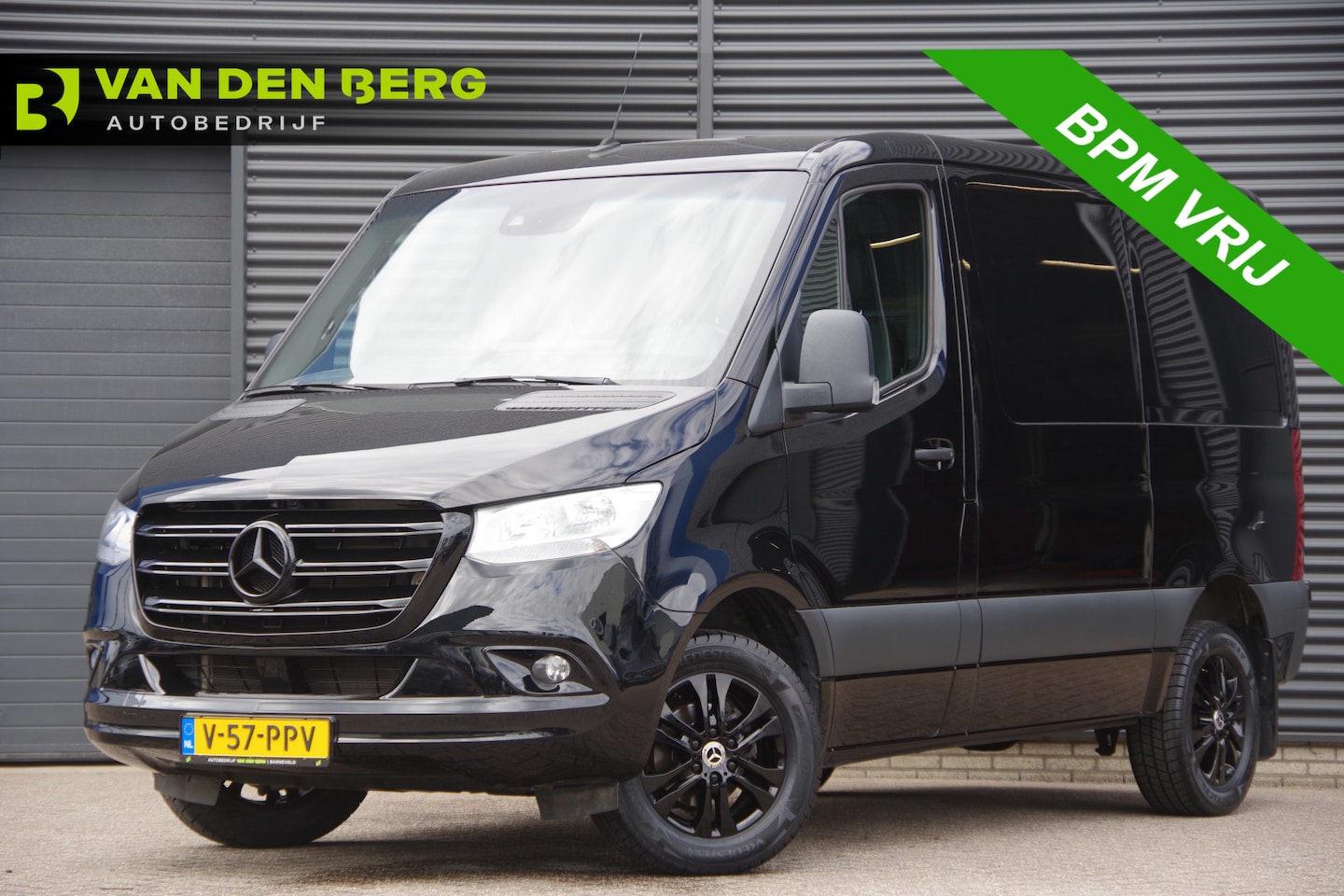 Mercedes-Benz Sprinter - 317 1.9 CDI L1H1 RWD AUT. 3-ZITS, LEDER, MBUX 10'', STOELVERWARMING, LEDER STUUR, CRUISE, - AutoWereld.nl