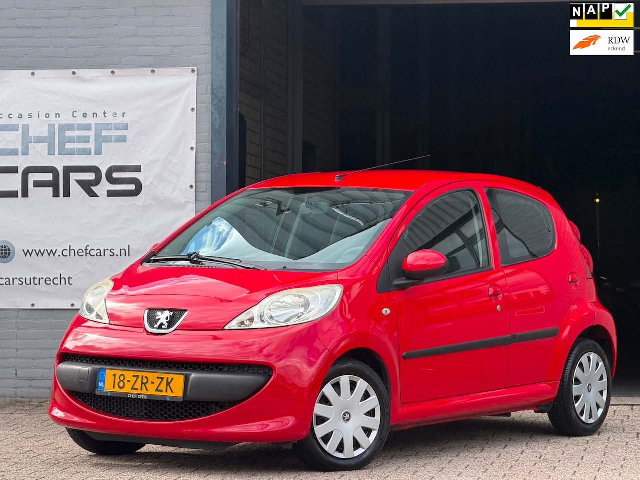 Peugeot 107 - 1.0|NAP|AUTOMAAT|UNIEKE KM|5DRS|BOEKJES|TOPSTAAT! - AutoWereld.nl