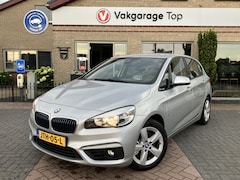 BMW 2-serie Active Tourer - 225xe | HUD | Nieuwe grotere accu | Navi