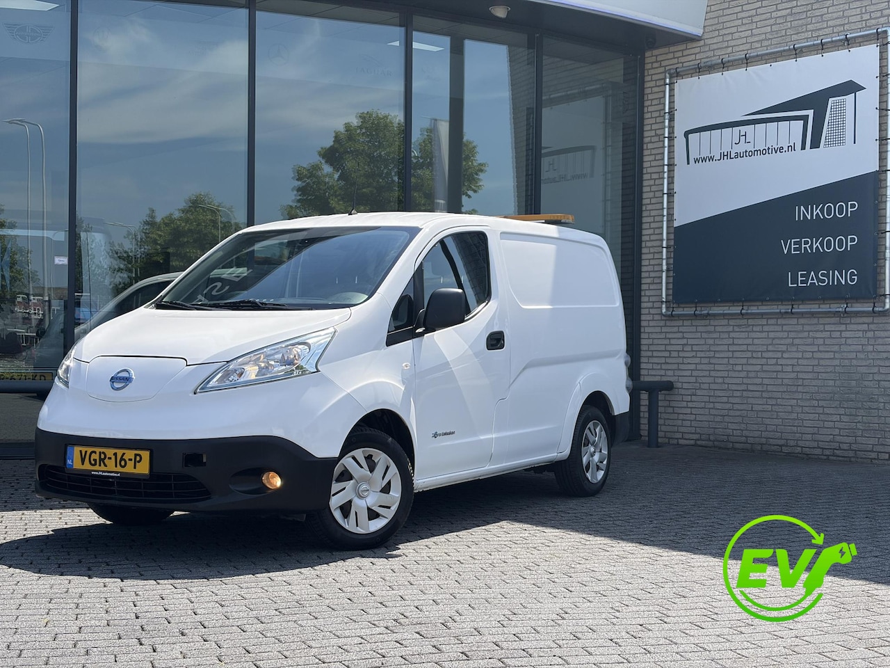 Nissan e-NV200 - 40 kWh*NAVI*ECC*CAM*CRUISE*TEL*STOEL/STUUR.VERW* - AutoWereld.nl