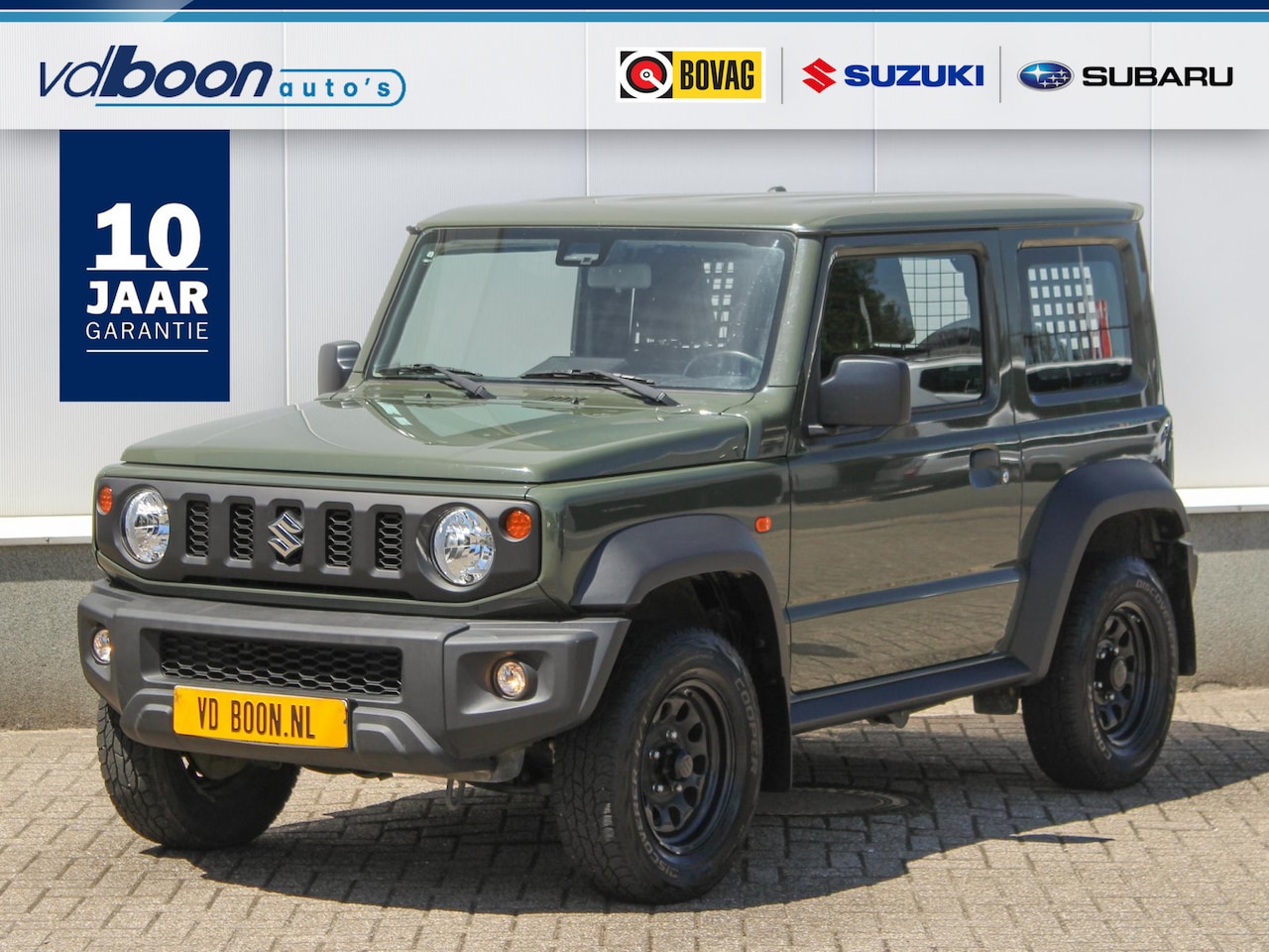 Suzuki Jimny - 1.5 Professional | Airco | Trekhaak - AutoWereld.nl