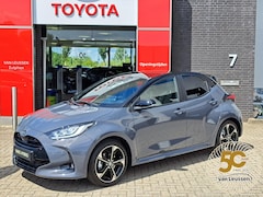 Toyota Yaris - 1.5 Hybrid 130 Executive PREMIUM PACK STOEL/STUURWIEL VERWARMING AD-CRUISE PANORAMA DAK