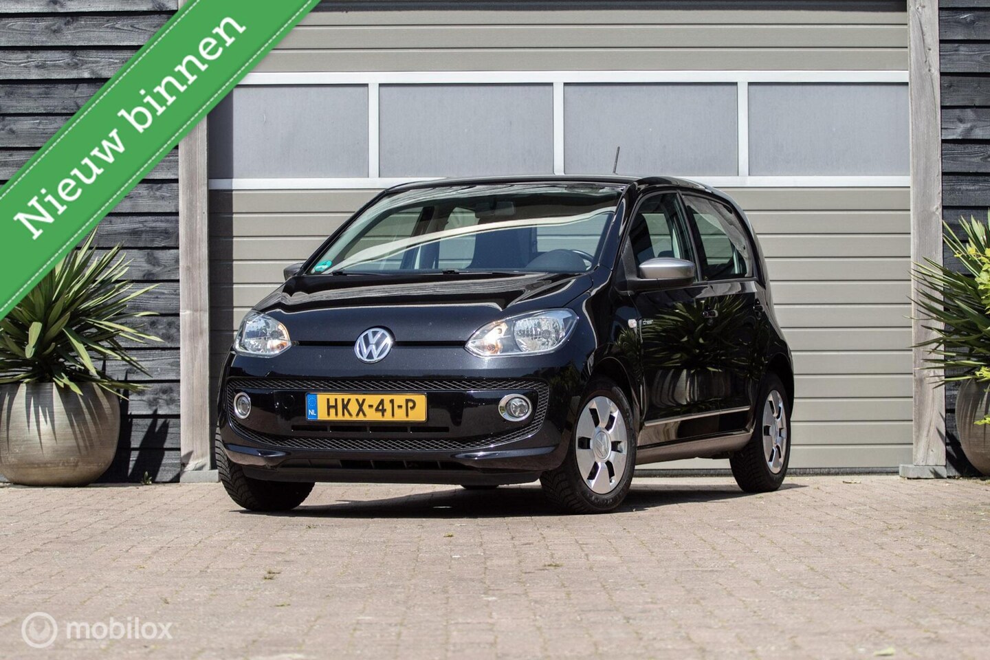 Volkswagen Up! - 1.0 high up! BlueMotion | Airco | - AutoWereld.nl