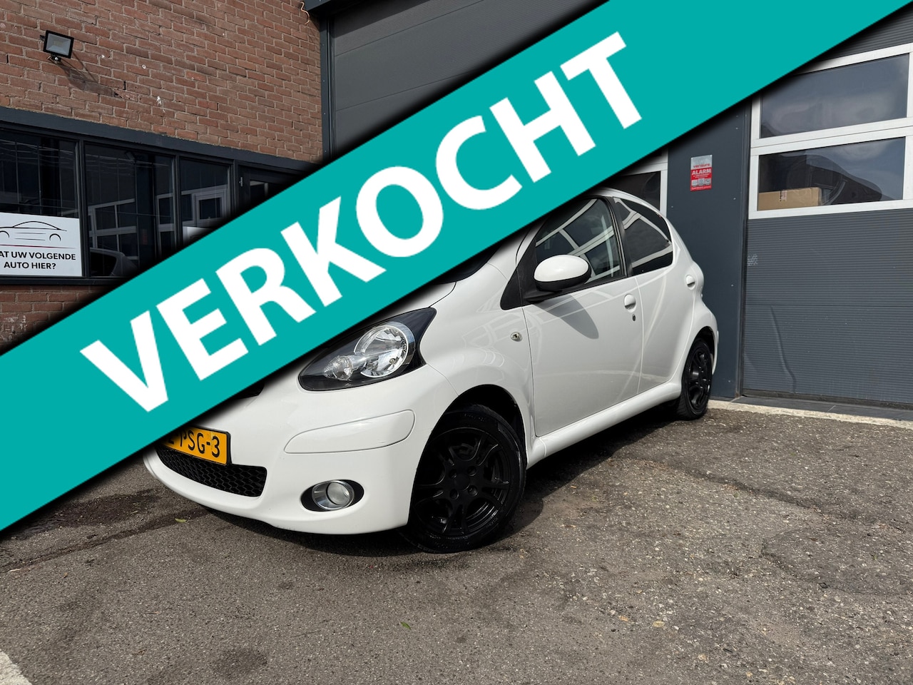 Toyota Aygo - 1.0-12V Dynamic Navigator 1.0-12V Dynamic Navigator - AutoWereld.nl