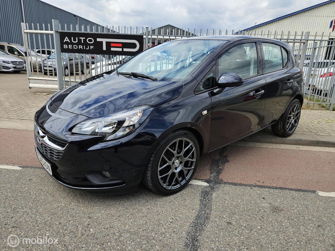 Opel Corsa - 1.4 Innovation Automaat - AutoWereld.nl