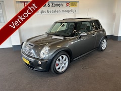 MINI 3-Deurs - 1.6 Cooper S 170PK | Panoramadak | Cruise control | Lederen bekleding | Airco | Stoelverwa