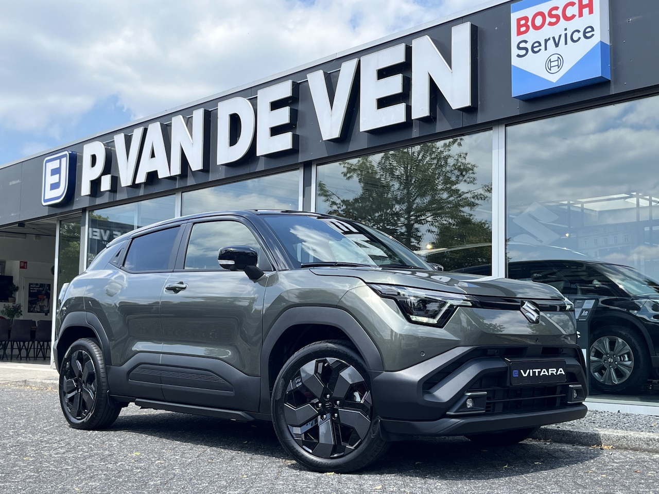 Suzuki e Vitara - Style AllGrip-e 61 kWh | Uit voorraad leverbaar | 9939 | €2.000,- voordeel | 360-Camera | - AutoWereld.nl