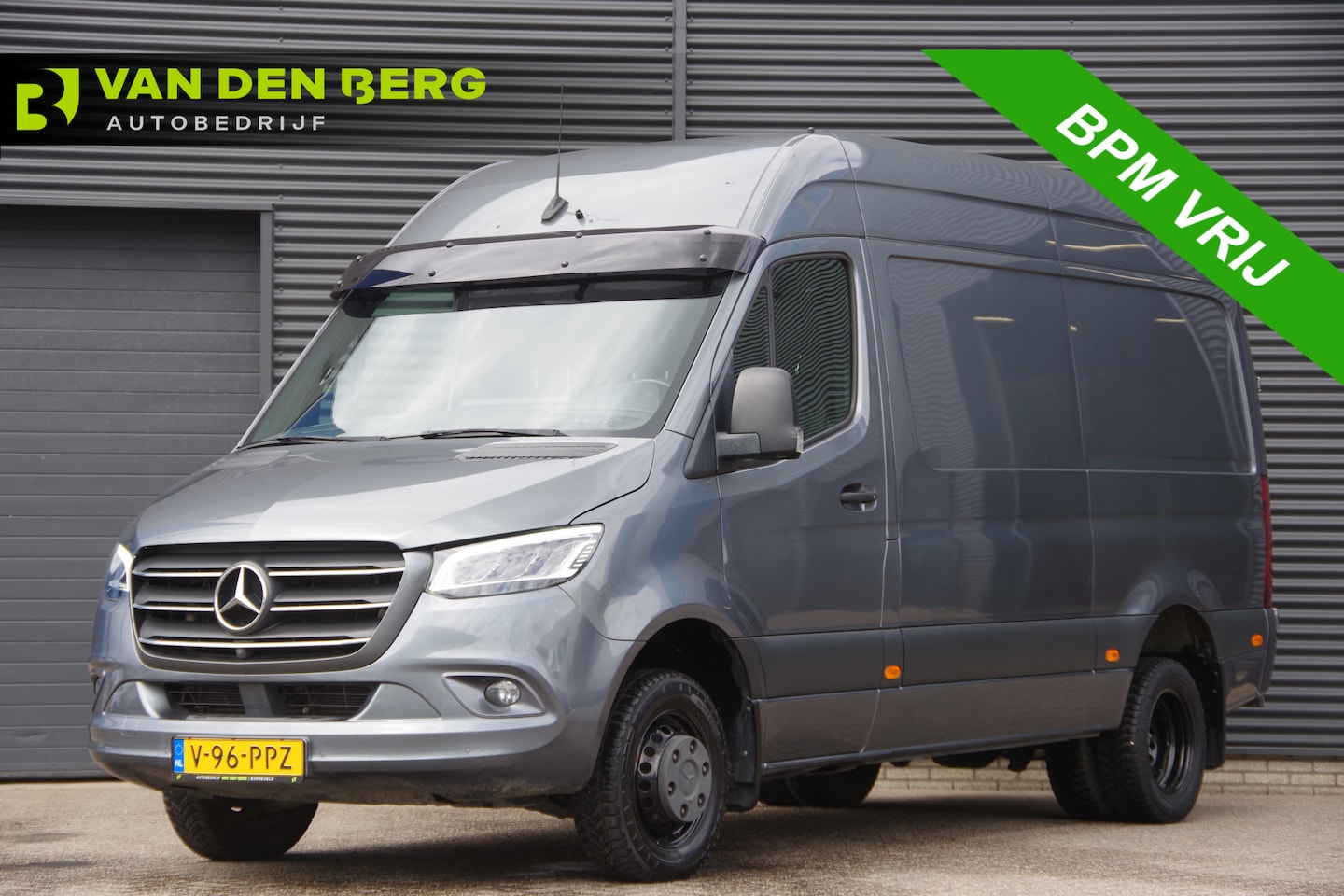 Mercedes-Benz Sprinter - 519 3.0 CDI V6 L2H2 AUT. N1! DUBBELLUCHT, LED, 360 CAMERA, 3.5T TREKHAAK, LEDER, MBUX 10'' - AutoWereld.nl