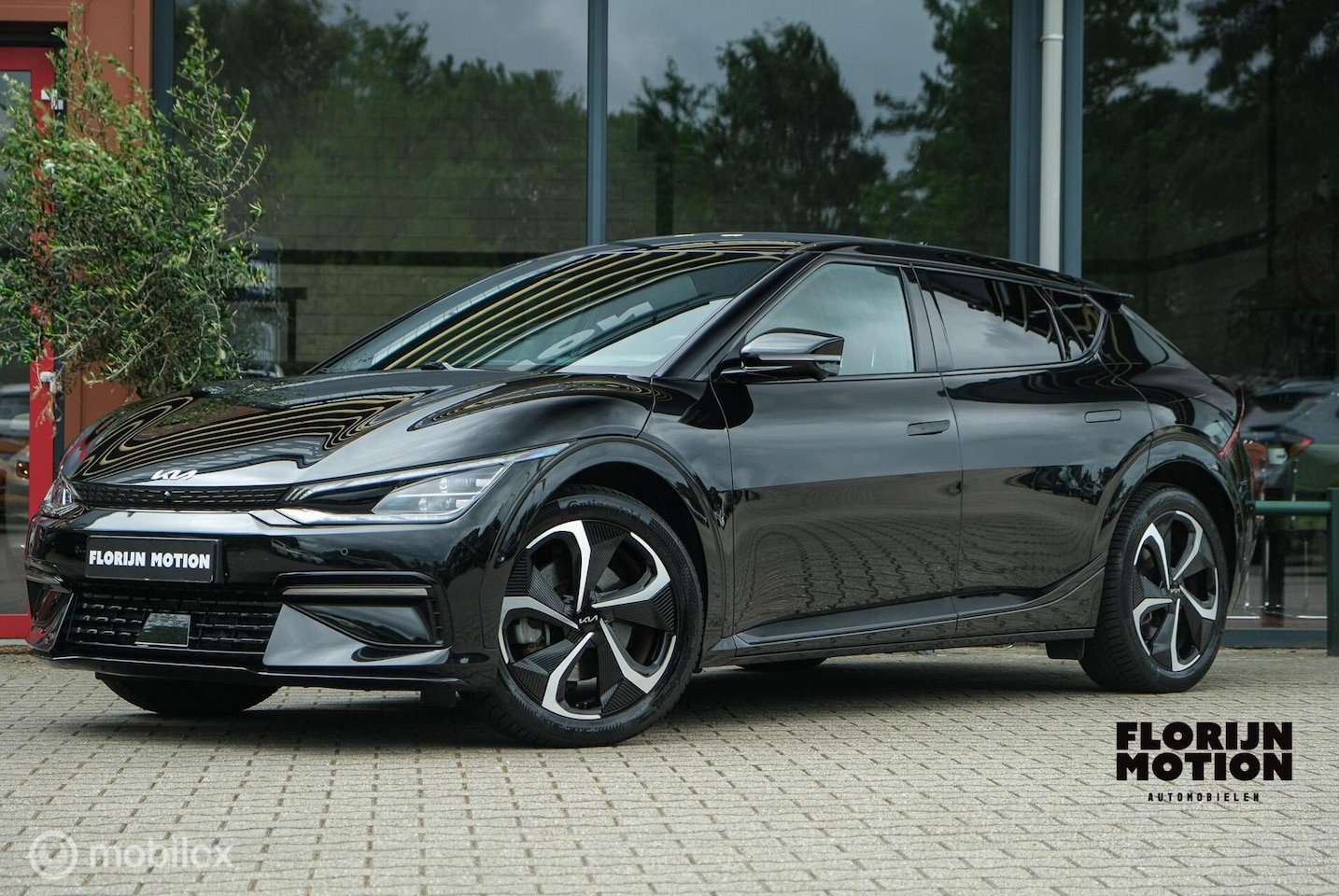 Kia EV6 - GT-Line 77.4 kWh | Adaptive Cruise | HUD | 360 camera | SOH 100% | Meridian Audio |Stoelve - AutoWereld.nl