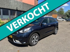 Kia Niro - 1.6 GDi Hybrid DynamicLine Automaat | Navi |Boekjes | N.A.P