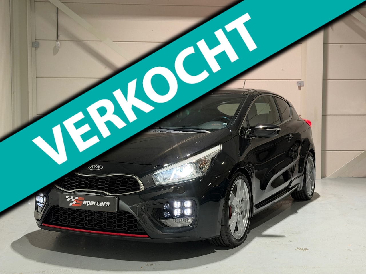 Kia Cee'd - Ceed 1.6 GT 204PK 66Dkm|XENON|CLIMA|NAV|Stoel/Stuur verw| - AutoWereld.nl