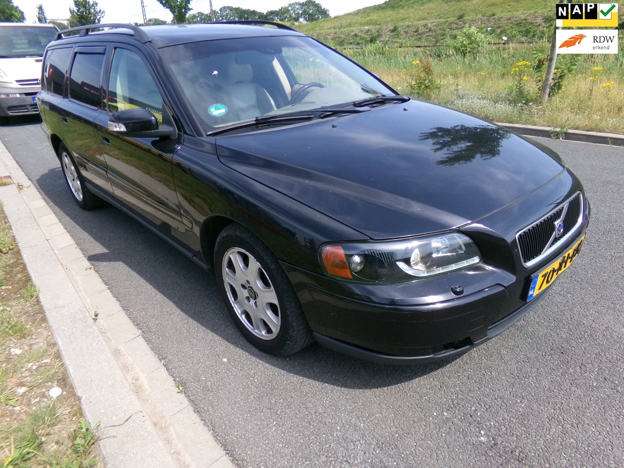 Volvo V70 - 2.4 D Edition II 2.4D Edition II - AutoWereld.nl