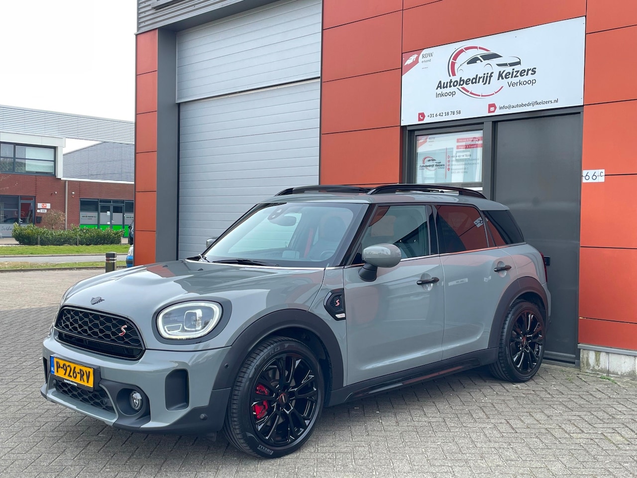 MINI Countryman - 2.0 Cooper S ALL4 John Cooper Works - AutoWereld.nl