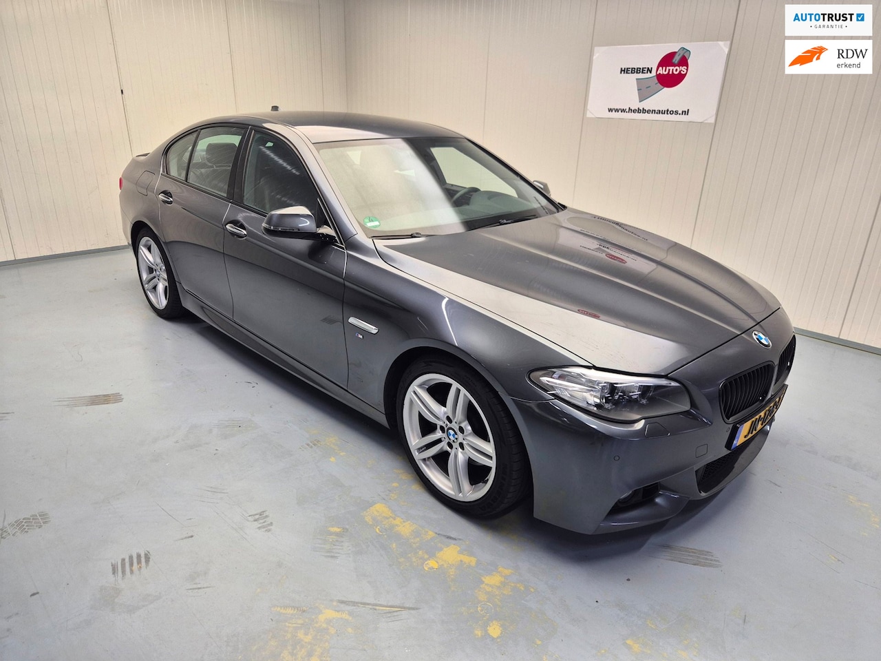 BMW 5-serie - 520i M Sport Edition High Executive Navi Leer Crise Alu - AutoWereld.nl