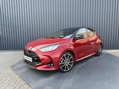 Toyota Yaris - 1.5 Hybrid GR Sport | Pano dak | JBL | Head-up | BSM | PDC | Rijklaar