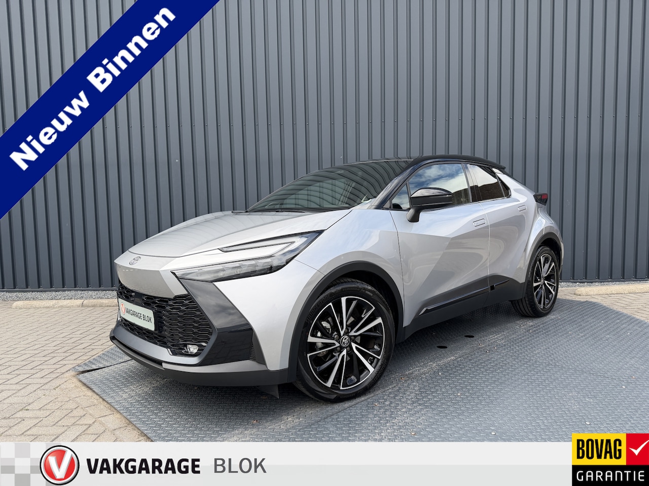 Toyota C-HR - 1.8 Hybrid 140 Executive | Next Generation Pack | LED | JBL | Rijklaar!! - AutoWereld.nl