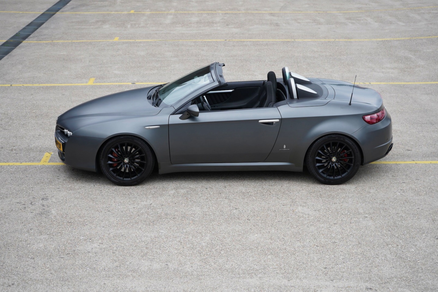 Alfa Romeo Spider - 1.7 T ITALIA INDEPENDENT 1750 - AutoWereld.nl