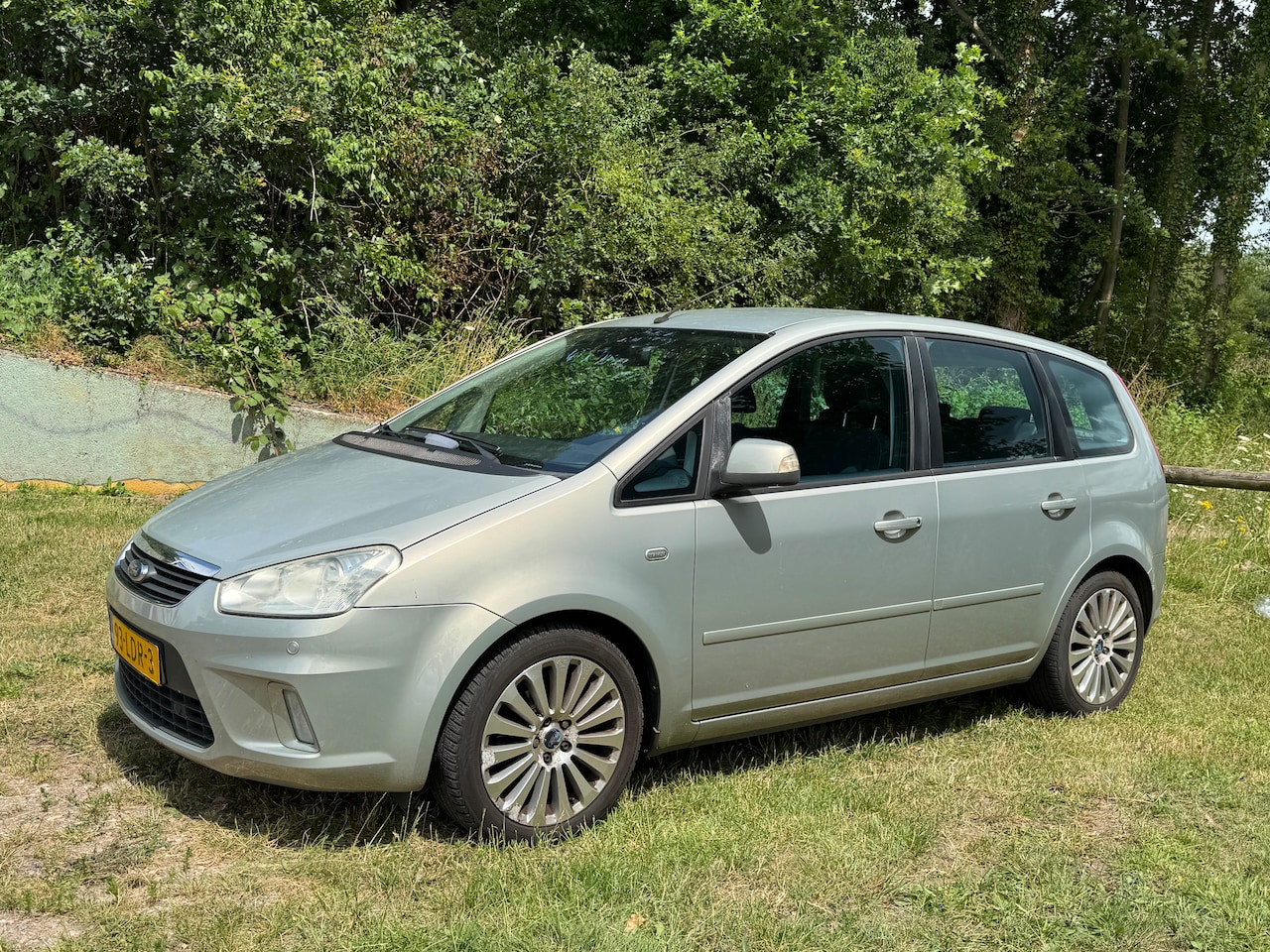 Ford C-Max - 1.8-16V Limited Flexifuel (Titanium) Clima/cruise/navi - AutoWereld.nl