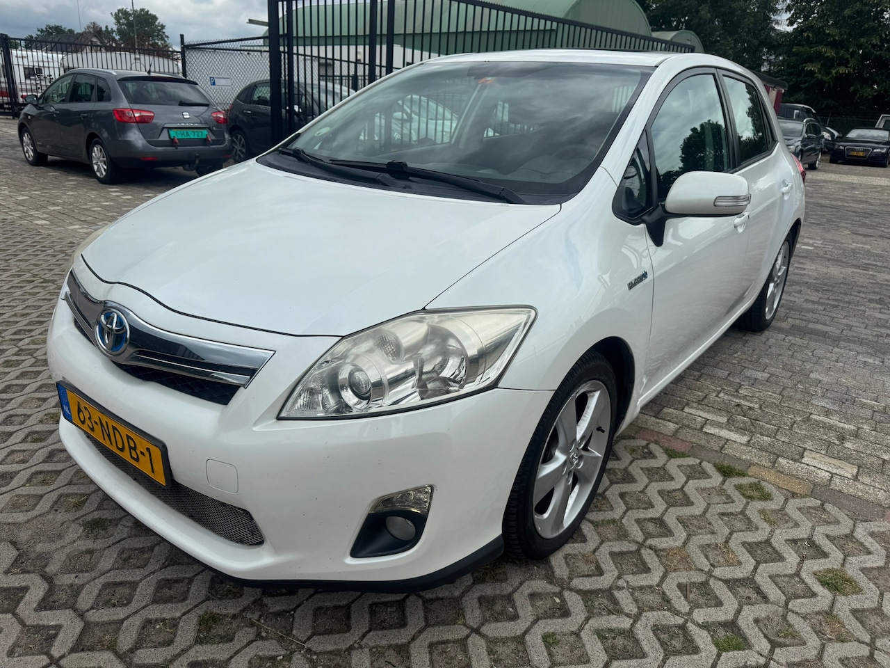 Toyota Auris - 1.8 Full Hybrid Dynamic 1.8 Full Hybrid Dynamic - AutoWereld.nl