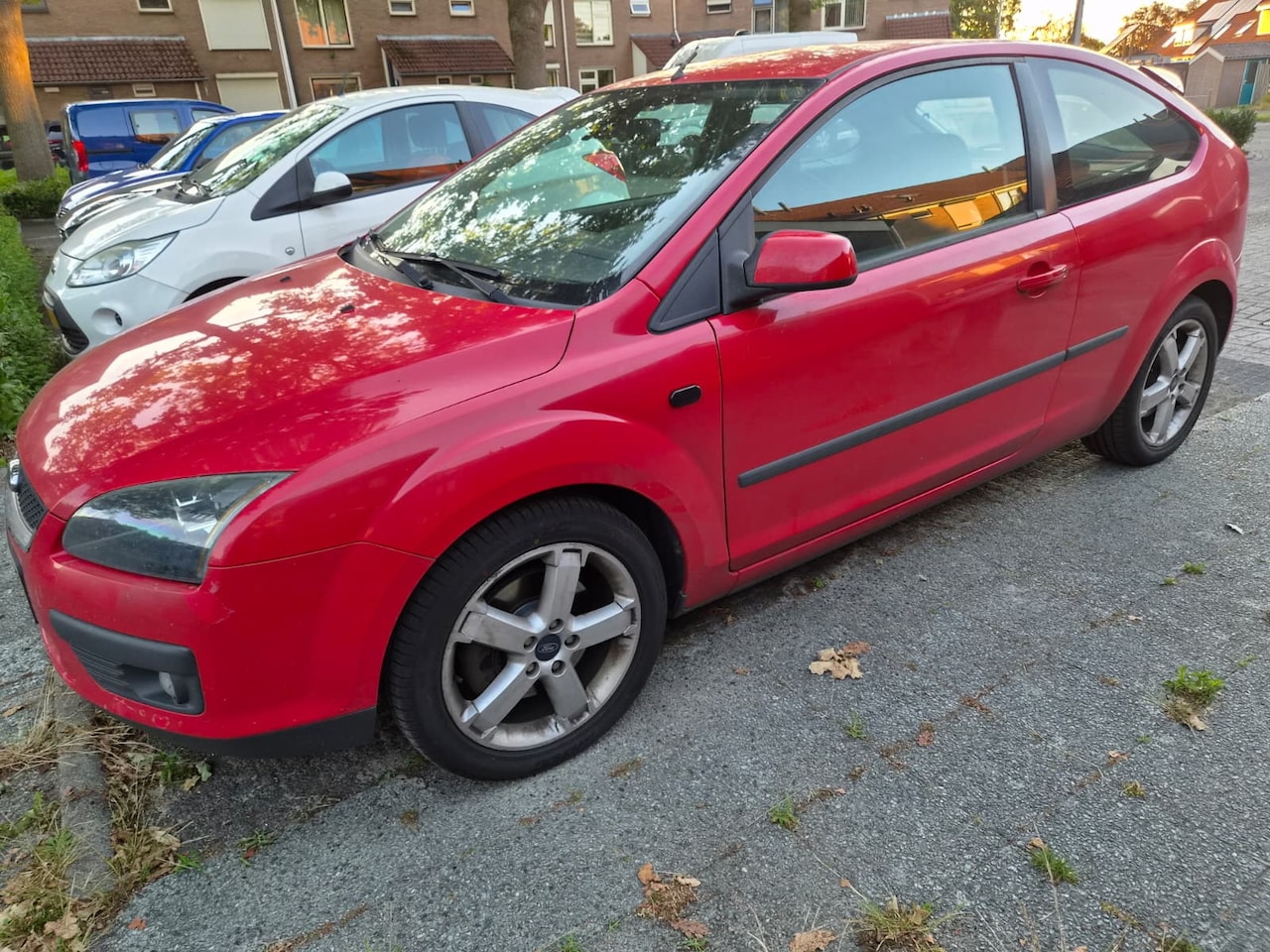 Ford Focus - 2.0-16V Rally Edition - AutoWereld.nl