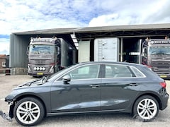 Audi A3 Sportback - 35 TFSI 150pk aut + f1 Sport Ed - virtual - line + park assist - keyless - clima - cruise