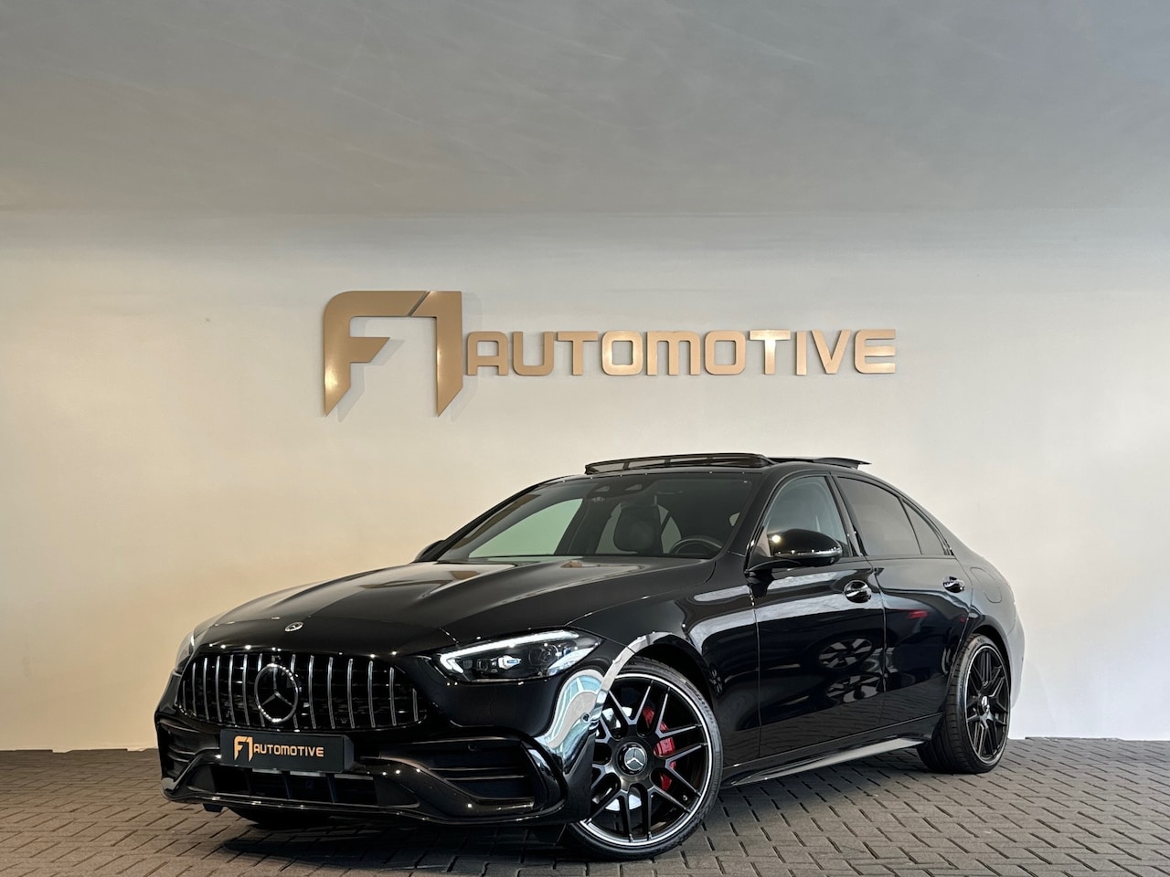 Mercedes-Benz C-klasse - 300 e AMG Pano|Memory|Sfeer|C63S|BTW - AutoWereld.nl