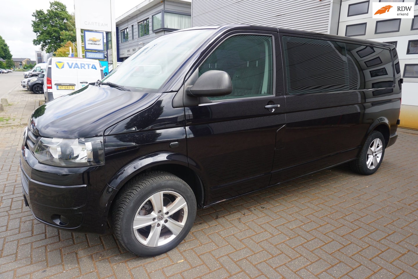 Volkswagen Transporter Kombi - 2.0 TDI L2H1 BM Highline 8P /€12650 EX BPM / 140PK - AutoWereld.nl