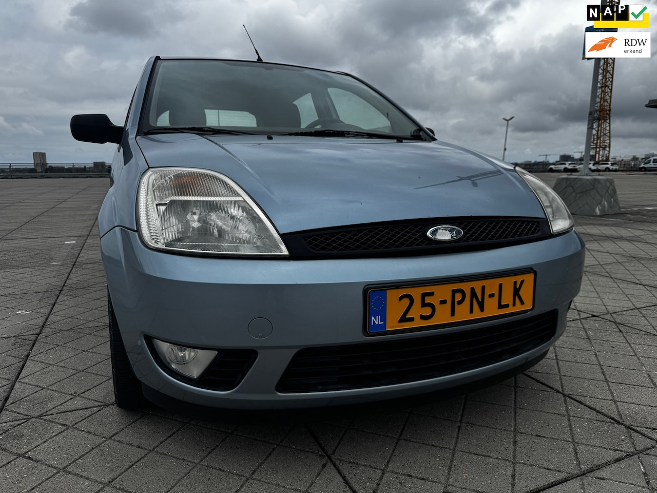 Ford Fiesta - 1.4-16V Futura AIRCO 1E-EIGENAAR DEALERONDERHOUD - AutoWereld.nl